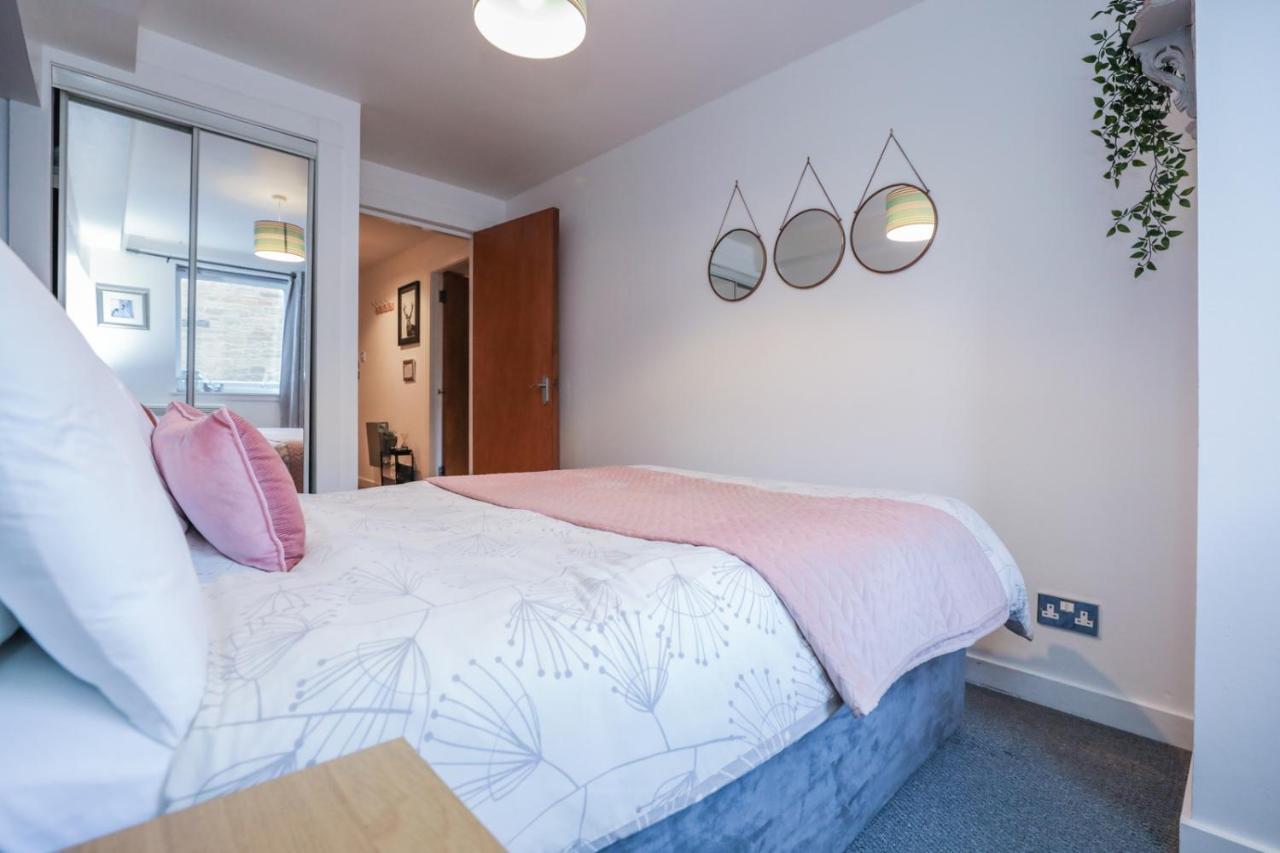 Beautiful 1-Bed Apartment Near Castle EDI Eksteriør bilde