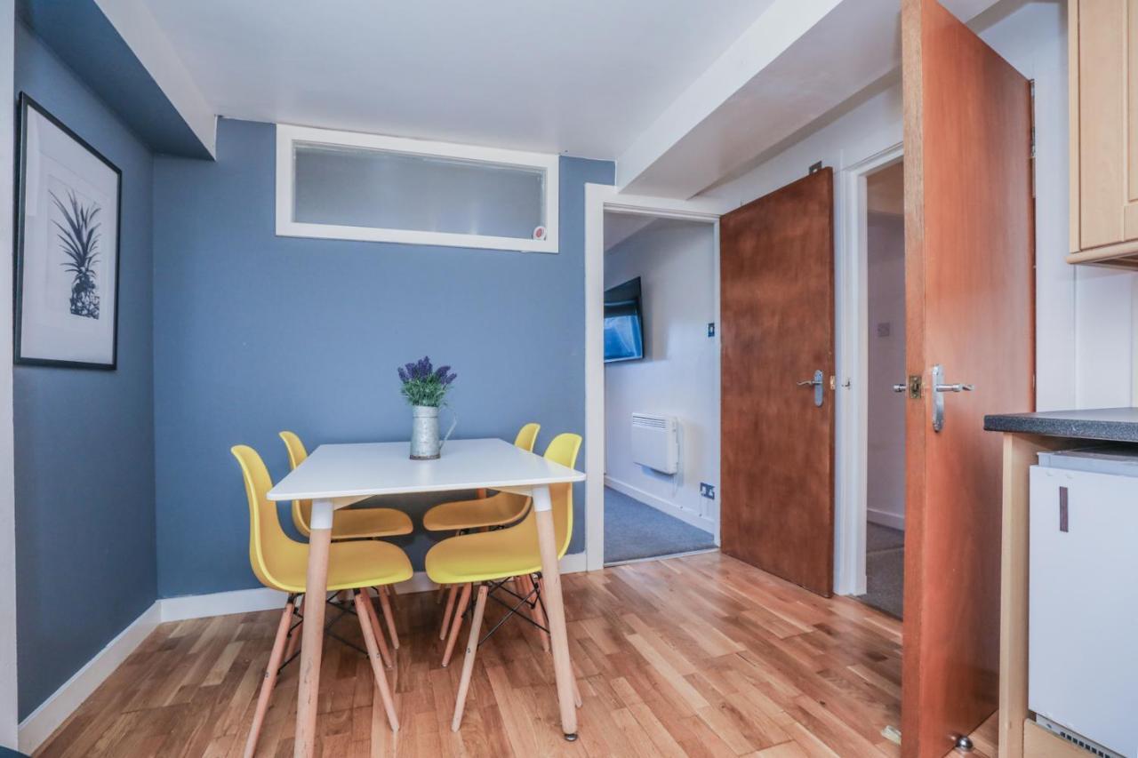 Beautiful 1-Bed Apartment Near Castle EDI Eksteriør bilde